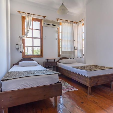 Mavi & Ani Pansiyon Antalya Exteriör bild