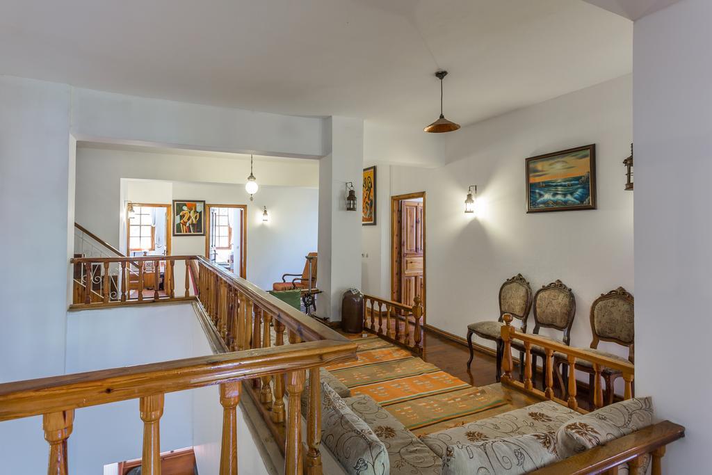 Mavi & Ani Pansiyon Antalya Exteriör bild