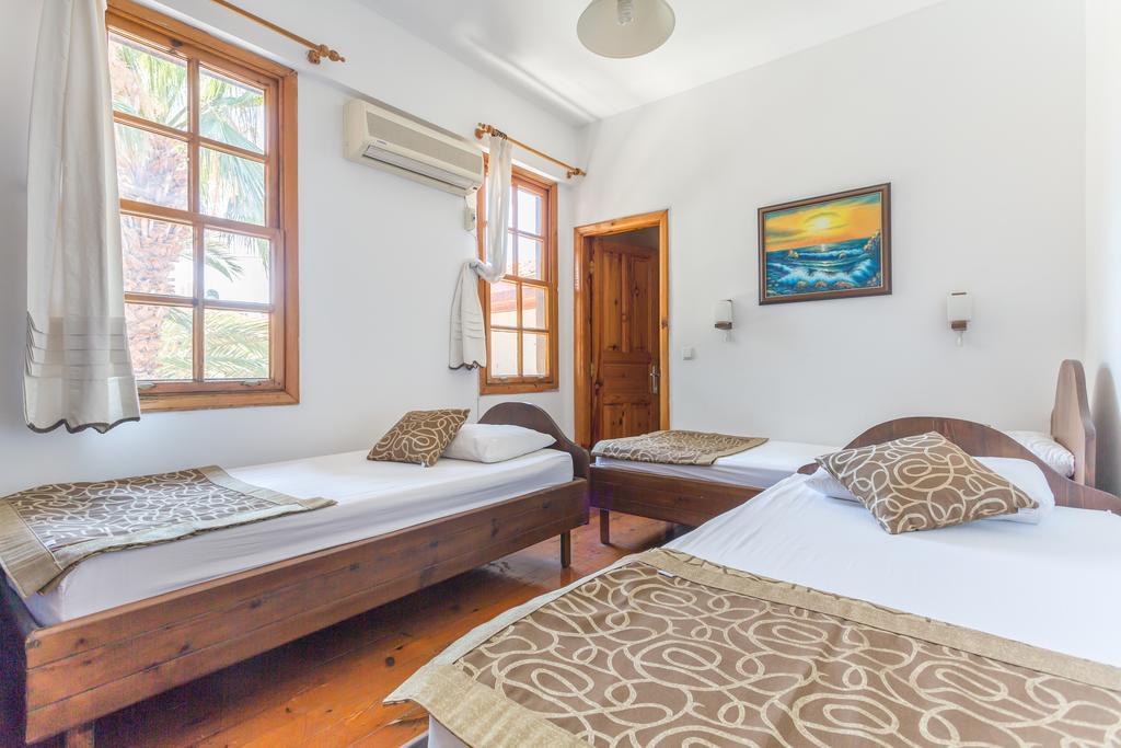 Mavi & Ani Pansiyon Antalya Exteriör bild
